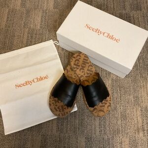 See By Chloe Women’s Black and Tan Sandals